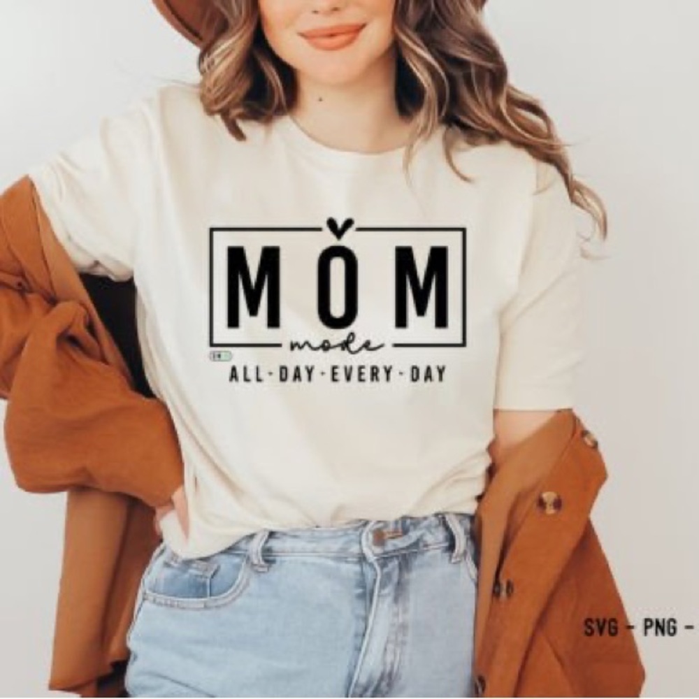 NEW Comfort Colors MOM Graphic Tee, Oversized Shirt S-3X